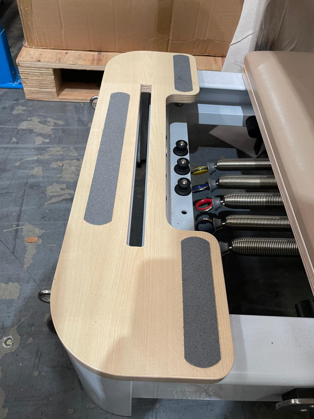 End Platform Holder - The Envy